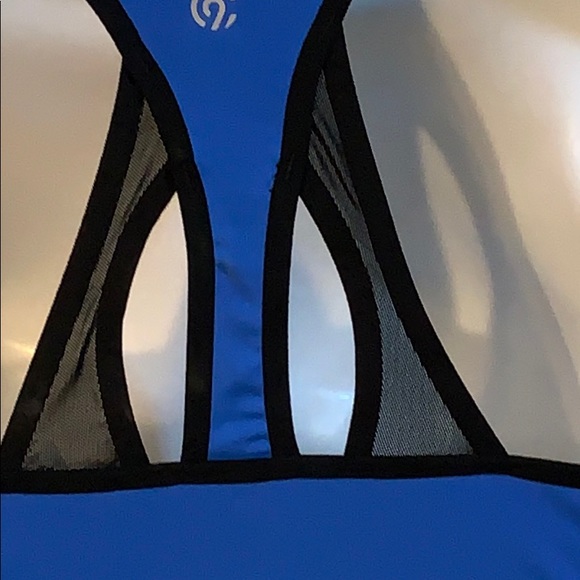 Champion C9 Power Core Compression Sports Bra - Picture 4 of 8